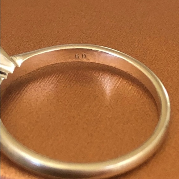 14K Diamond Ring Set - Picture 6 of 11